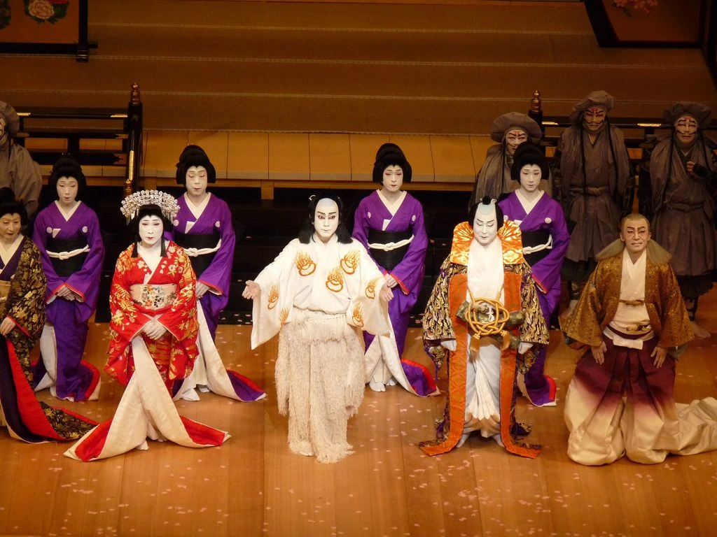 Representasi Isu Sosial dalam Teater Modern Jepang