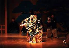 Seni Improvisasi dalam Teater Eksperimental Jepang